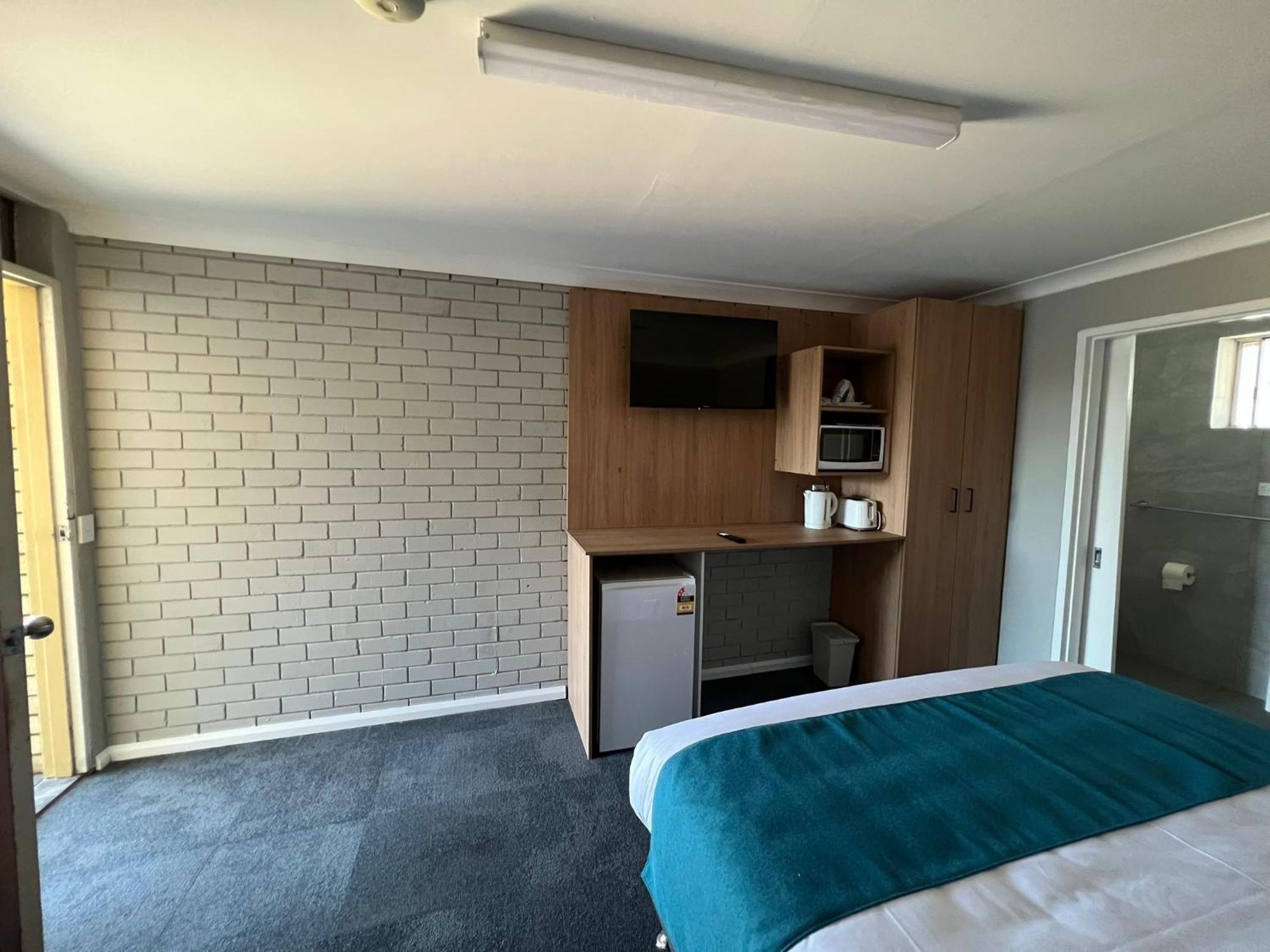 Adrian Motel Форбс Экстерьер фото